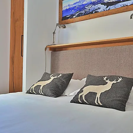 Tome, Superbe Avec Terrasse Vue Montagne La Plagne