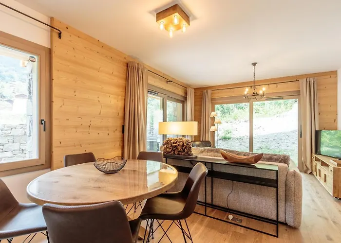 Tome, Superbe Avec Terrasse Vue Montagne La Plagne